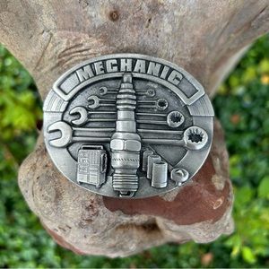 Vintage 1992 SIKIYOU BUCKLE COMPANY Mechanic Belt Buckle